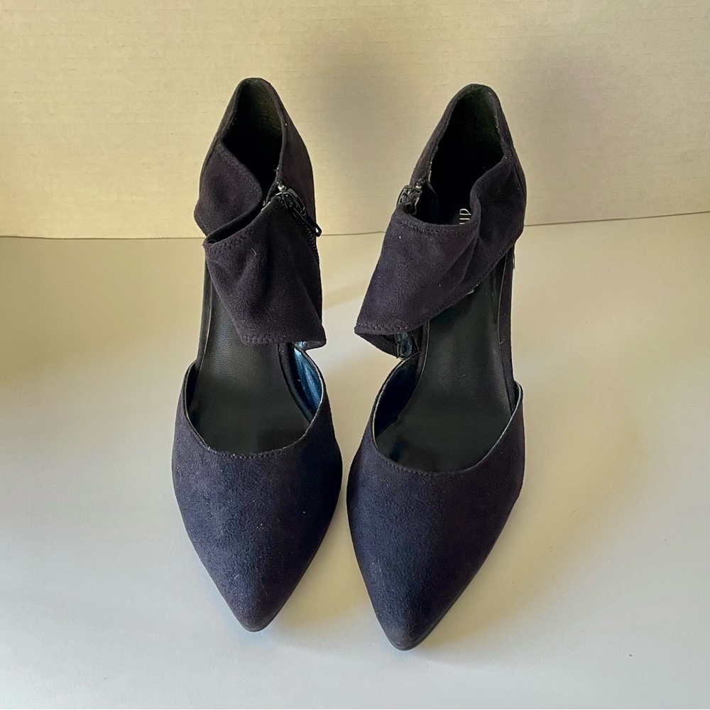 Anne Marino Black Suede Pointed-Toe Pumps | Ankle Wrap Heels | Sz 7 | Girl Boss